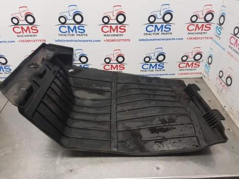 Fendt 928, 900 Series, 927, Engine Valve Unit Cover G945500170020, 931502171050 - Carrosserie et extérieur: photos 5 Fendt 928, 900 Series, 927, Engine Valve Unit Cover G945500170020, 931502171050 - Carrosserie et extérieur: photos 5