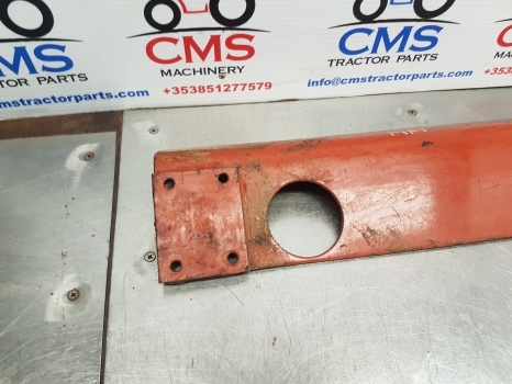 Fiat 115-90, 140-90, 130-90, 160-90, 180-90 Fuel Tank Support5135041, 5112094 - Réservoir de carburant pour Machine agricole: photos 4 Fiat 115-90, 140-90, 130-90, 160-90, 180-90 Fuel Tank Support5135041, 5112094 - Réservoir de carburant pour Machine agricole: photos 4