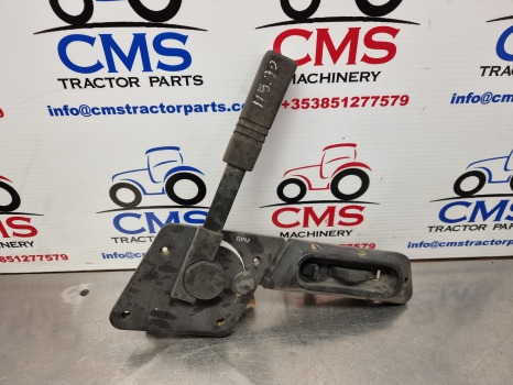 Fiat 115-90, 90, Tl Series, T5000, Accelerator Control Lever Assy 5115443 - Cabine et intérieur: photos 1 Fiat 115-90, 90, Tl Series, T5000, Accelerator Control Lever Assy 5115443 - Cabine et intérieur: photos 1
