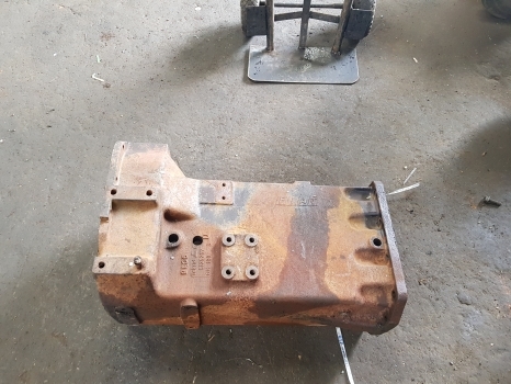 Fiat 70-90, 80-90, 60-90, 70-88, 60-88, 80-88 Transmission Housing 5125267 - Boîte de vitesse: photos 2 Fiat 70-90, 80-90, 60-90, 70-88, 60-88, 80-88 Transmission Housing 5125267 - Boîte de vitesse: photos 2