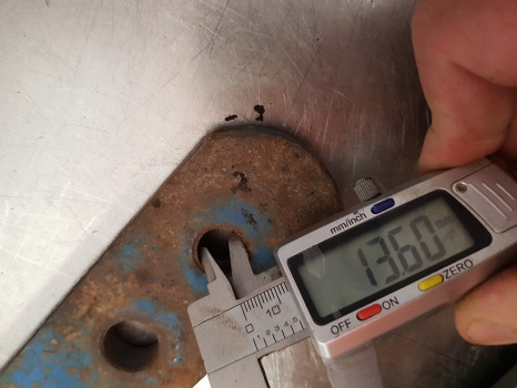 Ford 10, 30, 40, Tw Series, Weight Plate Clamp 82005143, E0nn3n245aa11b - Contrepoids: photos 5 Ford 10, 30, 40, Tw Series, Weight Plate Clamp 82005143, E0nn3n245aa11b - Contrepoids: photos 5