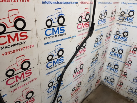 Ford 10, 30, Tw, 1000 Series, Super Q, Q Cab Door Rubber Seal Lhs D8nn9420531ac - Portière et pièces: photos 5 Ford 10, 30, Tw, 1000 Series, Super Q, Q Cab Door Rubber Seal Lhs D8nn9420531ac - Portière et pièces: photos 5