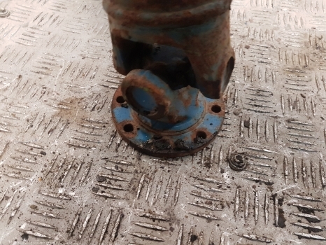 Ford 10 Series Apl 355 7610 Fwd Propeller Shaft E3nn3a425eb12b, 83946505 - Arbre à cardan pour Tracteur agricole: photos 5 Ford 10 Series Apl 355 7610 Fwd Propeller Shaft E3nn3a425eb12b, 83946505 - Arbre à cardan pour Tracteur agricole: photos 5