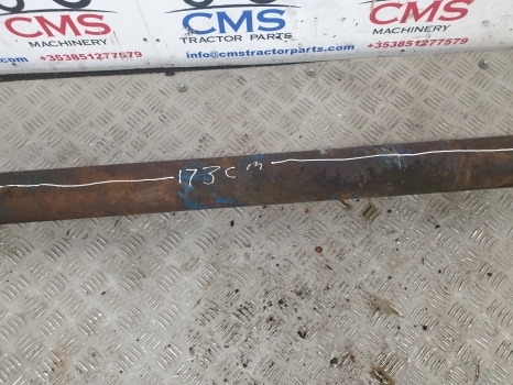 Ford 10 Series Fwd Propeller Shaft Apl 345&350 E3nn3a425dc12b - Arbre à cardan pour Tracteur agricole: photos 3 Ford 10 Series Fwd Propeller Shaft Apl 345&350 E3nn3a425dc12b - Arbre à cardan pour Tracteur agricole: photos 3