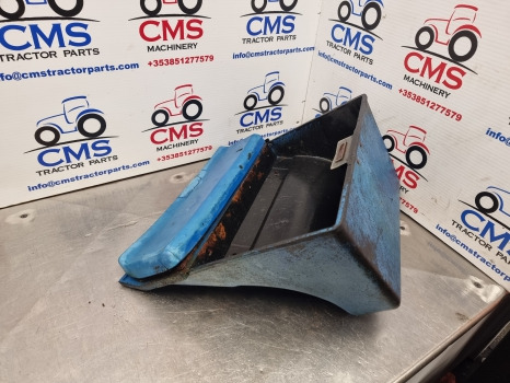 Ford 10, Tw,30 Series Q Cab Container Tool Box Assy D8nn94461n09ba - Cabine et intérieur: photos 1 Ford 10, Tw,30 Series Q Cab Container Tool Box Assy D8nn94461n09ba - Cabine et intérieur: photos 1