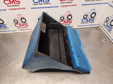 Ford 10, Tw,30 Series Q Cab Container Tool Box Assy D8nn94461n09ba - Cabine et intérieur: photos 2 Ford 10, Tw,30 Series Q Cab Container Tool Box Assy D8nn94461n09ba - Cabine et intérieur: photos 2