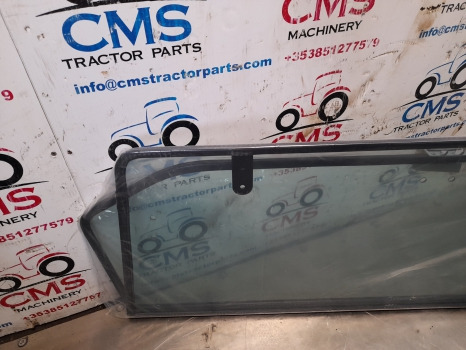 Ford 10, Tw, 30 Series Sq Cab Rear Window Kit Complete 83952026 - Fenêtre et pièces: photos 2 Ford 10, Tw, 30 Series Sq Cab Rear Window Kit Complete 83952026 - Fenêtre et pièces: photos 2