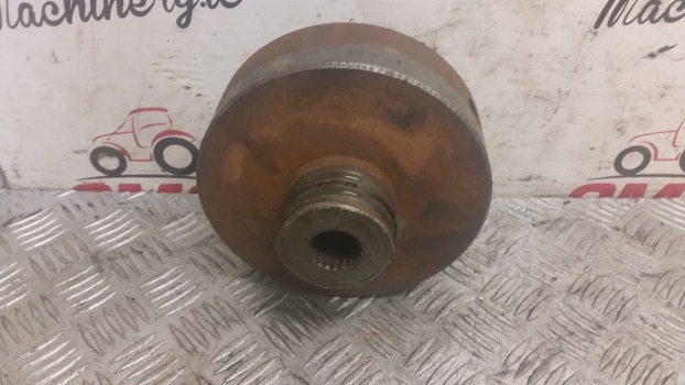 Ford 200, 1000, 100, 600, 700 Series Pto Clutch Pack D5nnn707a - Embrayage et pièces: photos 3 Ford 200, 1000, 100, 600, 700 Series Pto Clutch Pack D5nnn707a - Embrayage et pièces: photos 3