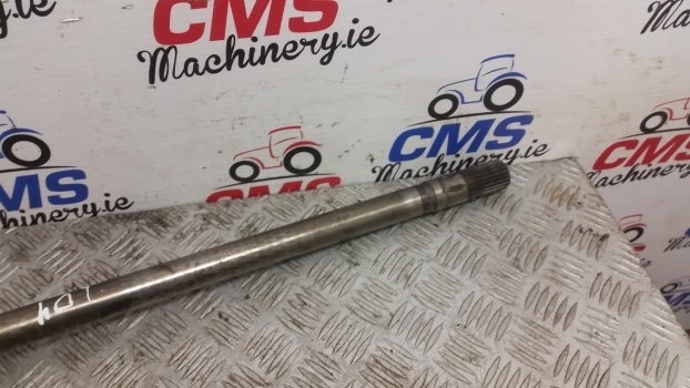 Ford 30 Series 4630 4wd Half Shaft, Body, Spider Front Axle 87760398, Car40897 - Demi arbre pour Tracteur agricole: photos 3 Ford 30 Series 4630 4wd Half Shaft, Body, Spider Front Axle 87760398, Car40897 - Demi arbre pour Tracteur agricole: photos 3