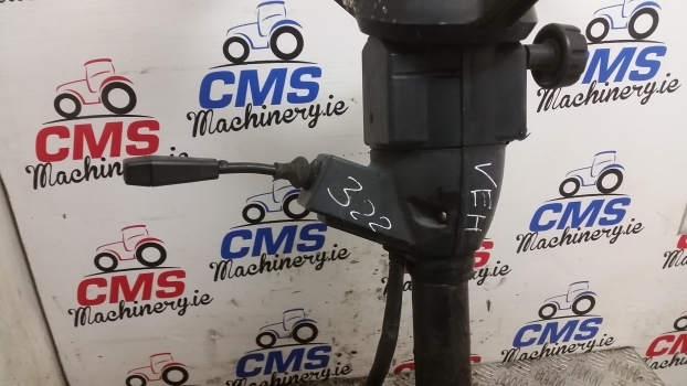 Ford 3230, 3430, 3930, 5130, 4830, 4630 Steering Column E8nn3c529da, 83982650 - Colonne de direction pour Tracteur agricole: photos 2 Ford 3230, 3430, 3930, 5130, 4830, 4630 Steering Column E8nn3c529da, 83982650 - Colonne de direction pour Tracteur agricole: photos 2