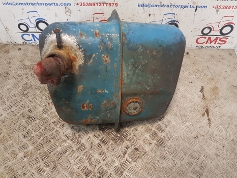 Ford 4000, 4600 Fuel Tank Original E2nn9002ba, E3nn9002kb, 83935630 - Réservoir de carburant pour Machine agricole: photos 2 Ford 4000, 4600 Fuel Tank Original E2nn9002ba, E3nn9002kb, 83935630 - Réservoir de carburant pour Machine agricole: photos 2