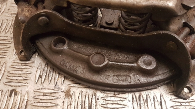Ford 4100, 4200 Clutch Pressure Plate C9nn7563e - Embrayage et pièces pour Tracteur agricole: photos 3 Ford 4100, 4200 Clutch Pressure Plate C9nn7563e - Embrayage et pièces pour Tracteur agricole: photos 3