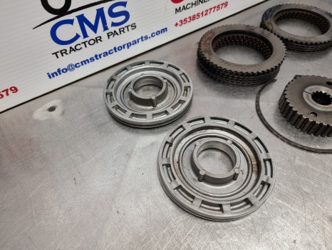 Ford 4630, 30 Series, Clutch Plate, Disc And Hub 86604372, K3660623692 - Embrayage et pièces: photos 3 Ford 4630, 30 Series, Clutch Plate, Disc And Hub 86604372, K3660623692 - Embrayage et pièces: photos 3