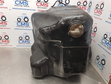 Ford 4830, 5030, 4130 Fuel Tank Original E8nn9002bc, E8nn9002bb, 82847528 - Réservoir de carburant pour Tracteur agricole: photos 4 Ford 4830, 5030, 4130 Fuel Tank Original E8nn9002bc, E8nn9002bb, 82847528 - Réservoir de carburant pour Tracteur agricole: photos 4