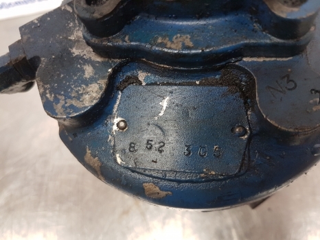 Ford 555 600, 10,1000 Ser Steering Pump E6nn3k514ea, E6nn3k514da, D8nn3k514eb - Pompe de support pour Tracteur agricole: photos 5 Ford 555 600, 10,1000 Ser Steering Pump E6nn3k514ea, E6nn3k514da, D8nn3k514eb - Pompe de support pour Tracteur agricole: photos 5