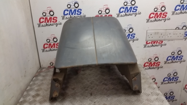 Ford 5640, 6640, 7740, 7840, 8240, 8340 Cab Dashboard Panel 81867812 - Panel de instrumentos pour Tracteur agricole: photos 3 Ford 5640, 6640, 7740, 7840, 8240, 8340 Cab Dashboard Panel 81867812 - Panel de instrumentos pour Tracteur agricole: photos 3