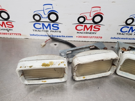 Ford 6610, 10, 30 Tw Ser Super Q Cab Front Lights Kit E4nn15z555aa, D8nn15a309aa - Lumière/ Éclairage: photos 3 Ford 6610, 10, 30 Tw Ser Super Q Cab Front Lights Kit E4nn15z555aa, D8nn15a309aa - Lumière/ Éclairage: photos 3