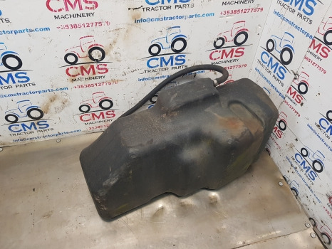 Ford 6610, 5610, 7610, 6810 Sq Cab Fuel Tank Secondary E6nn9104aa, 83960242 - Réservoir de carburant: photos 1 Ford 6610, 5610, 7610, 6810 Sq Cab Fuel Tank Secondary E6nn9104aa, 83960242 - Réservoir de carburant: photos 1