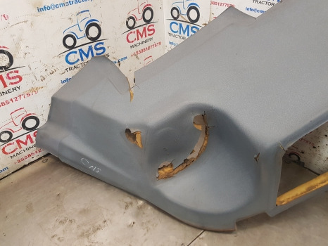 Ford 6640, 7840, 7740, 5640, 8240, 8340 Cab Interior Mat Panel 82002585 - Cabine et intérieur: photos 2 Ford 6640, 7840, 7740, 5640, 8240, 8340 Cab Interior Mat Panel 82002585 - Cabine et intérieur: photos 2