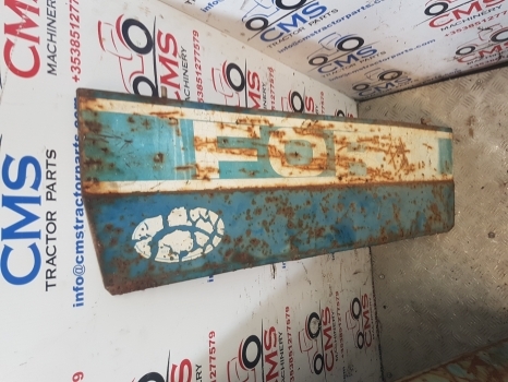 Ford 7600 Lhs Bonnet Hood Panel C7nn16625e, E9nn16a724aa, D5nn16a724b - Capot pour Tracteur agricole: photos 1 Ford 7600 Lhs Bonnet Hood Panel C7nn16625e, E9nn16a724aa, D5nn16a724b - Capot pour Tracteur agricole: photos 1