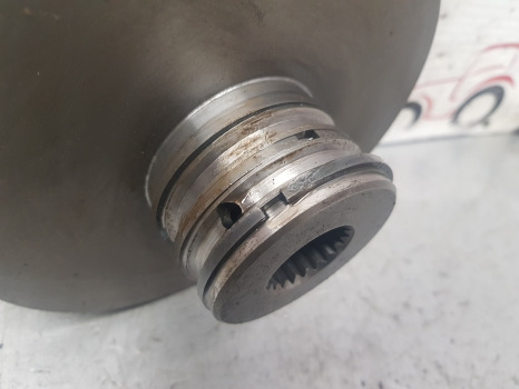 Ford 7610, 5610 Pto Clutch Pack Assembly 10, Ts Series 83924795, E0nnn707aa - Embrayage et pièces: photos 3 Ford 7610, 5610 Pto Clutch Pack Assembly 10, Ts Series 83924795, E0nnn707aa - Embrayage et pièces: photos 3
