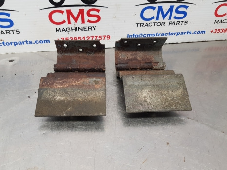Ford 7610, 6610, 10, 30 Tw Ser Super Q Cab Roof Hinge Pair E4nn94500r69aa - Carrosserie et extérieur: photos 4 Ford 7610, 6610, 10, 30 Tw Ser Super Q Cab Roof Hinge Pair E4nn94500r69aa - Carrosserie et extérieur: photos 4
