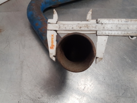 Ford 7610, 7410, 7710 Tube D9nn6696aa, 83919531 - Système d'échappement: photos 5 Ford 7610, 7410, 7710 Tube D9nn6696aa, 83919531 - Système d'échappement: photos 5