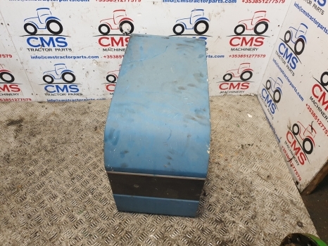 Ford 7810, 7910, 8210 Bonnet Cover Panel In Front Of The Cab D5nn9n128a - Capot pour Tracteur agricole: photos 4 Ford 7810, 7910, 8210 Bonnet Cover Panel In Front Of The Cab D5nn9n128a - Capot pour Tracteur agricole: photos 4