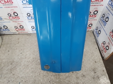 Ford 7810 Model With Air Con Engine Pannel, Bonnet Assembly E7nn16948ca - Capot pour Tracteur agricole: photos 4 Ford 7810 Model With Air Con Engine Pannel, Bonnet Assembly E7nn16948ca - Capot pour Tracteur agricole: photos 4
