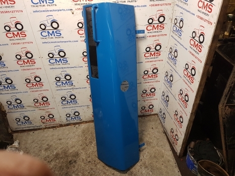 Ford 7840, 8240, 8340 Bonnet Hood Panel Lhs 81872176, E9nn16619ef - Capot pour Tracteur agricole: photos 1 Ford 7840, 8240, 8340 Bonnet Hood Panel Lhs 81872176, E9nn16619ef - Capot pour Tracteur agricole: photos 1
