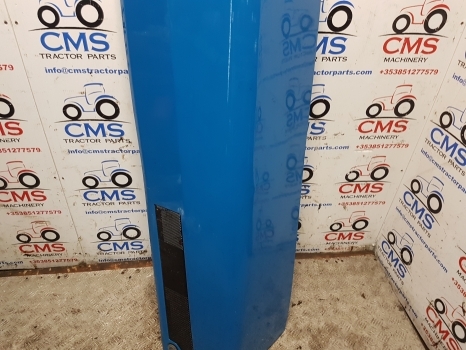 Ford 7840. 8240, 8340 Bonnet Hood Panel Rhs E9nn16618cc, E9nn16618cb, 81870591 - Capot pour Tracteur agricole: photos 3 Ford 7840. 8240, 8340 Bonnet Hood Panel Rhs E9nn16618cc, E9nn16618cb, 81870591 - Capot pour Tracteur agricole: photos 3