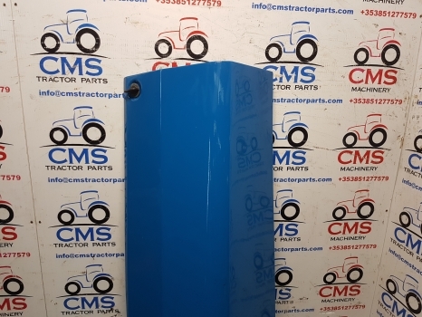 Ford 7840. 8240, 8340 Bonnet Hood Panel Rhs E9nn16618cc, E9nn16618cb, 81870591 - Capot pour Tracteur agricole: photos 4 Ford 7840. 8240, 8340 Bonnet Hood Panel Rhs E9nn16618cc, E9nn16618cb, 81870591 - Capot pour Tracteur agricole: photos 4