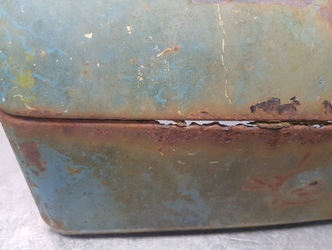 Carrosserie et extérieur Ford 7840, 8240, 8340 Nose Cone Top Parts No Return 82002576, 82005627: photos 8