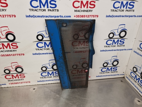 Ford 7910, 7810, 8210 Engine Side Guard, Shield Grill F0nn10n333aa11b - Calandre: photos 3 Ford 7910, 7810, 8210 Engine Side Guard, Shield Grill F0nn10n333aa11b - Calandre: photos 3