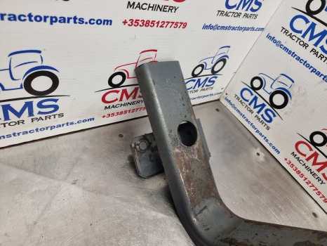 Ford 8340, 40 Series,fuel Tank Support Bracket Front E9nn9053ba14m, 83998744 - Réservoir de carburant: photos 2 Ford 8340, 40 Series,fuel Tank Support Bracket Front E9nn9053ba14m, 83998744 - Réservoir de carburant: photos 2