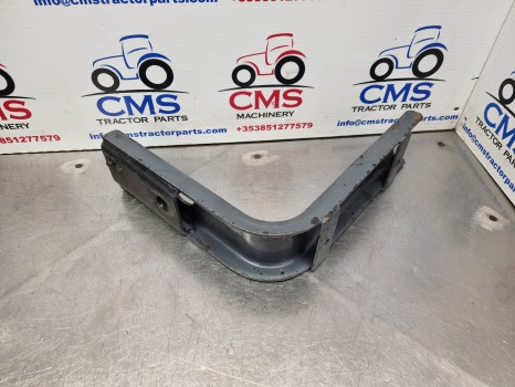 Ford 8340, 40 Series,fuel Tank Support Bracket Rear E9nn9097ab14m, 81865407 - Réservoir de carburant: photos 1 Ford 8340, 40 Series,fuel Tank Support Bracket Rear E9nn9097ab14m, 81865407 - Réservoir de carburant: photos 1