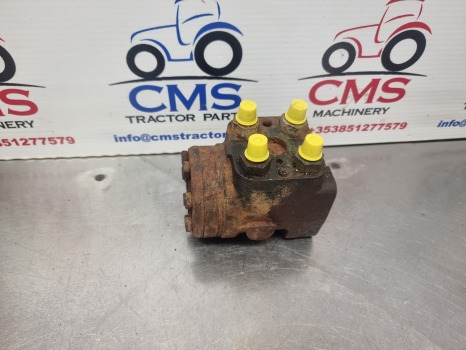 Ford New Holland, Massey Ferguson, Danfos Steering Orbital Unit Valve 150g1049 - Commande de gouvernail: photos 1 Ford New Holland, Massey Ferguson, Danfos Steering Orbital Unit Valve 150g1049 - Commande de gouvernail: photos 1