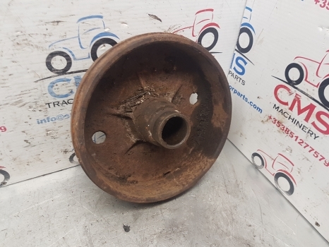 Fordson Power Stamndard Major Brake Drum - Tambours de frein pour Tracteur agricole: photos 2 Fordson Power Stamndard Major Brake Drum - Tambours de frein pour Tracteur agricole: photos 2