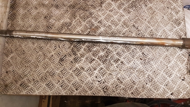 Jcb 3cx Front Axle Drive Shaft Long 1223 Mm 914/23200, 914/38400 - Demi arbre pour Tractopelle: photos 2 Jcb 3cx Front Axle Drive Shaft Long 1223 Mm 914/23200, 914/38400 - Demi arbre pour Tractopelle: photos 2