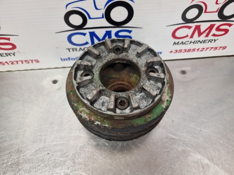 John Deere 1950, 2040, 2140, Crankshaft Pulley R70443 - Tendeur de courroie pour Tracteur agricole: photos 5 John Deere 1950, 2040, 2140, Crankshaft Pulley R70443 - Tendeur de courroie pour Tracteur agricole: photos 5