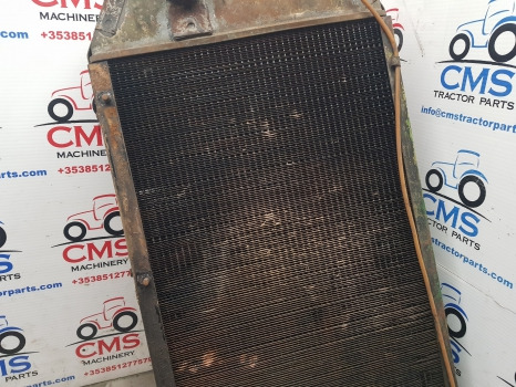 Radiateur John Deere 3130, 3030, 2840, 3120 Engine Water Cooling Radiator At26474, Al24115: photos 10