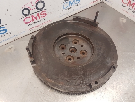 John Deere 3350, 2130, 2135, 2355 40, 50 And 55 Series Flywheel Re18678 - Volant moteur pour Tracteur agricole: photos 4 John Deere 3350, 2130, 2135, 2355 40, 50 And 55 Series Flywheel Re18678 - Volant moteur pour Tracteur agricole: photos 4