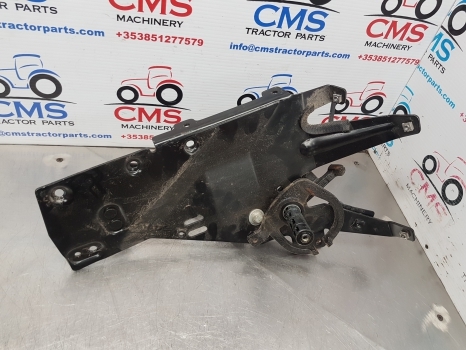 Cabine et intérieur John Deere 6115m, 6m Series, Cab Shift Lever Support Assy. Al209186, Al218299: photos 6