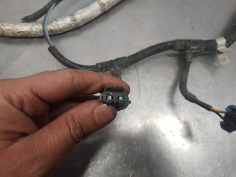 John Deere 6130r 6r, M Series, Front Lights Wiriling Loom Al217424, L205558 - Câble/ Fil: photos 5 John Deere 6130r 6r, M Series, Front Lights Wiriling Loom Al217424, L205558 - Câble/ Fil: photos 5
