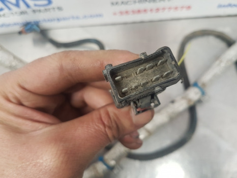 John Deere 6130r 6r, M Series, Front Lights Wiriling Loom Al217424, L205558 - Câble/ Fil: photos 3 John Deere 6130r 6r, M Series, Front Lights Wiriling Loom Al217424, L205558 - Câble/ Fil: photos 3