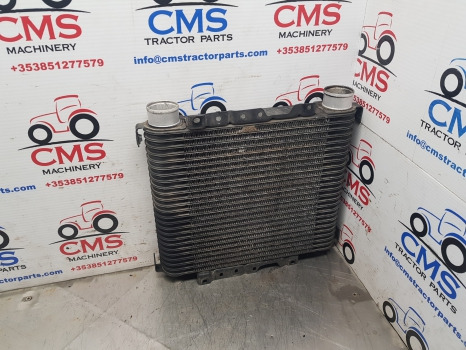 Kubota M5092 Intercooler - Système d'admission d'air: photos 5 Kubota M5092 Intercooler - Système d'admission d'air: photos 5