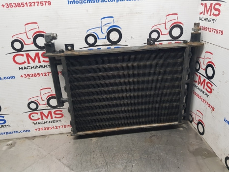 Kubota M5092 Oil Cooler - Radiateur: photos 4 Kubota M5092 Oil Cooler - Radiateur: photos 4