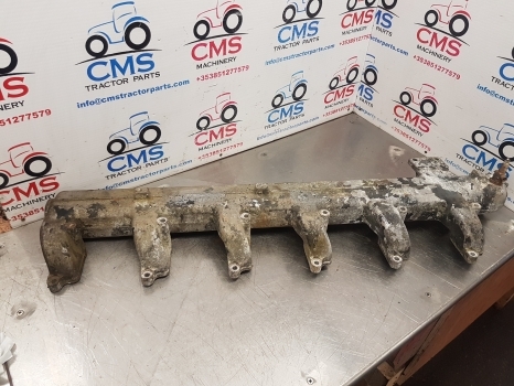 Lamboghini 1056, 1156, 1256 Engine Intake Manifold 0.040.1820.0/10, 040.1820.0 - Collecteur d'admission pour Tracteur agricole: photos 2 Lamboghini 1056, 1156, 1256 Engine Intake Manifold 0.040.1820.0/10, 040.1820.0 - Collecteur d'admission pour Tracteur agricole: photos 2