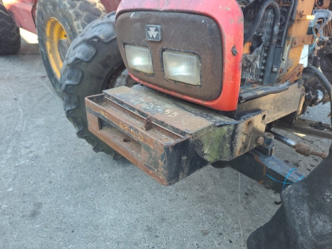 Massey Ferguson 4355, 4325, 4335, 4345, 4360, 4370, 4265 Front Weight Carrier - Contrepoids: photos 2 Massey Ferguson 4355, 4325, 4335, 4345, 4360, 4370, 4265 Front Weight Carrier - Contrepoids: photos 2