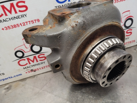 Massey Ferguson 5450 Front Axle Swivel Housing Rhs 725.06.001.61, F334310020350 - Essieu avant: photos 4 Massey Ferguson 5450 Front Axle Swivel Housing Rhs 725.06.001.61, F334310020350 - Essieu avant: photos 4
